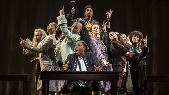 A Close-Knit Crew Of Actors And Comedians