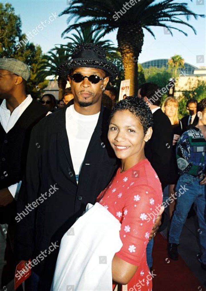 All About Lisa Wayne And Damon Wayans