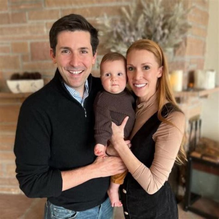 Chris Mack Biography, Age, Height, Wife, Net Worth, Family ·