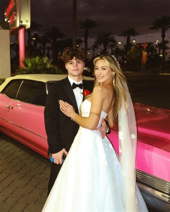 Find The Latest Leaked Content Of McKinley Richardson On OnlyFans