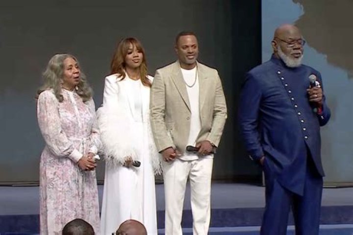 Is Bishop T.D. Jakes Retiring? Uncovering The Truth