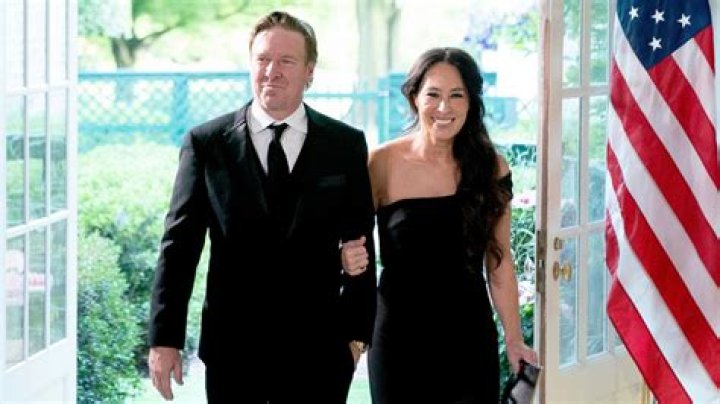 Is Joanna Gaines STILL Married? Get The Latest Here