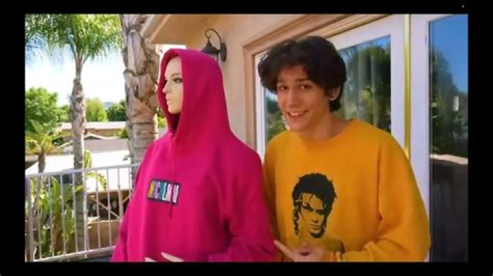 Nick And Zoe Splitsville: The Breakup Heard Around The World