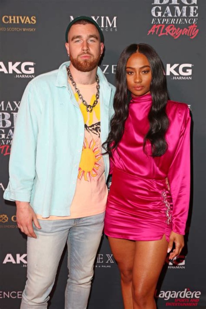 The Lovebirds: Uncovering The Travis Kelce And Kayla Nicole Relationship Saga