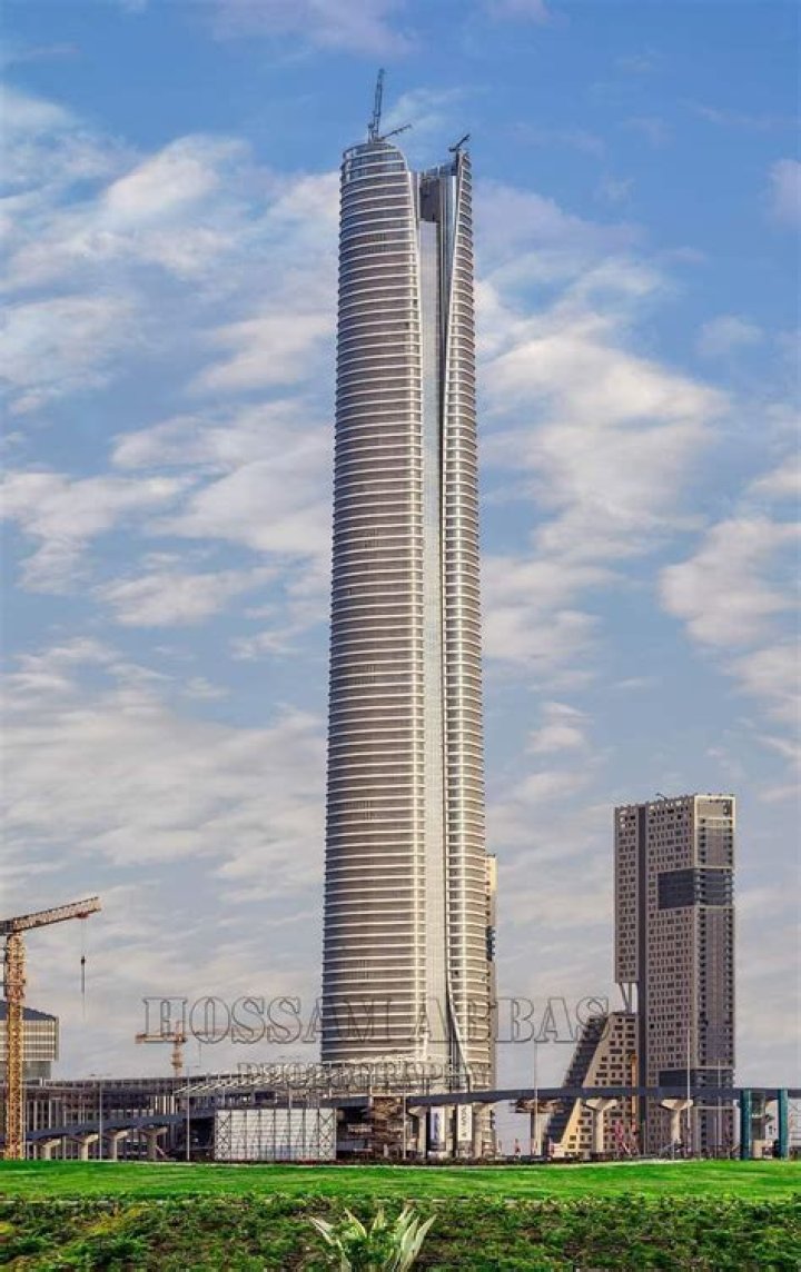 Unveiling Randy Orton's Towering Height