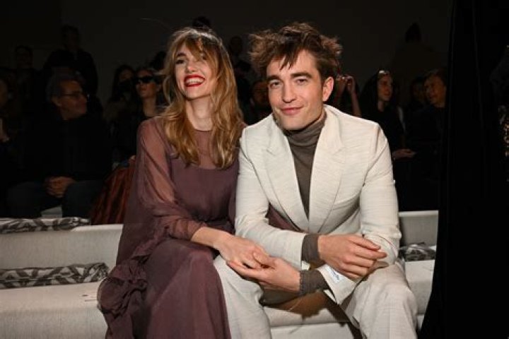 What Is Suki Waterhouse's Nationality?