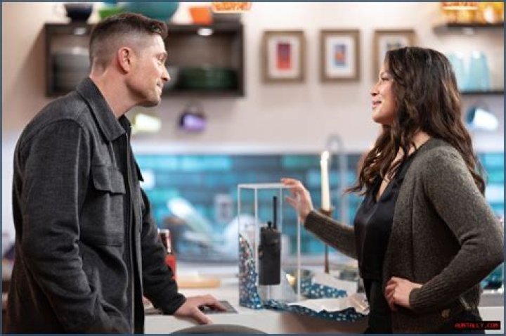 Why Did Nick And Zoe Break Up? - The Real Reason Revealed